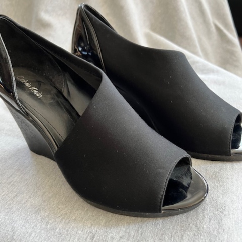 Calvin Klein black shoes, size 9M
